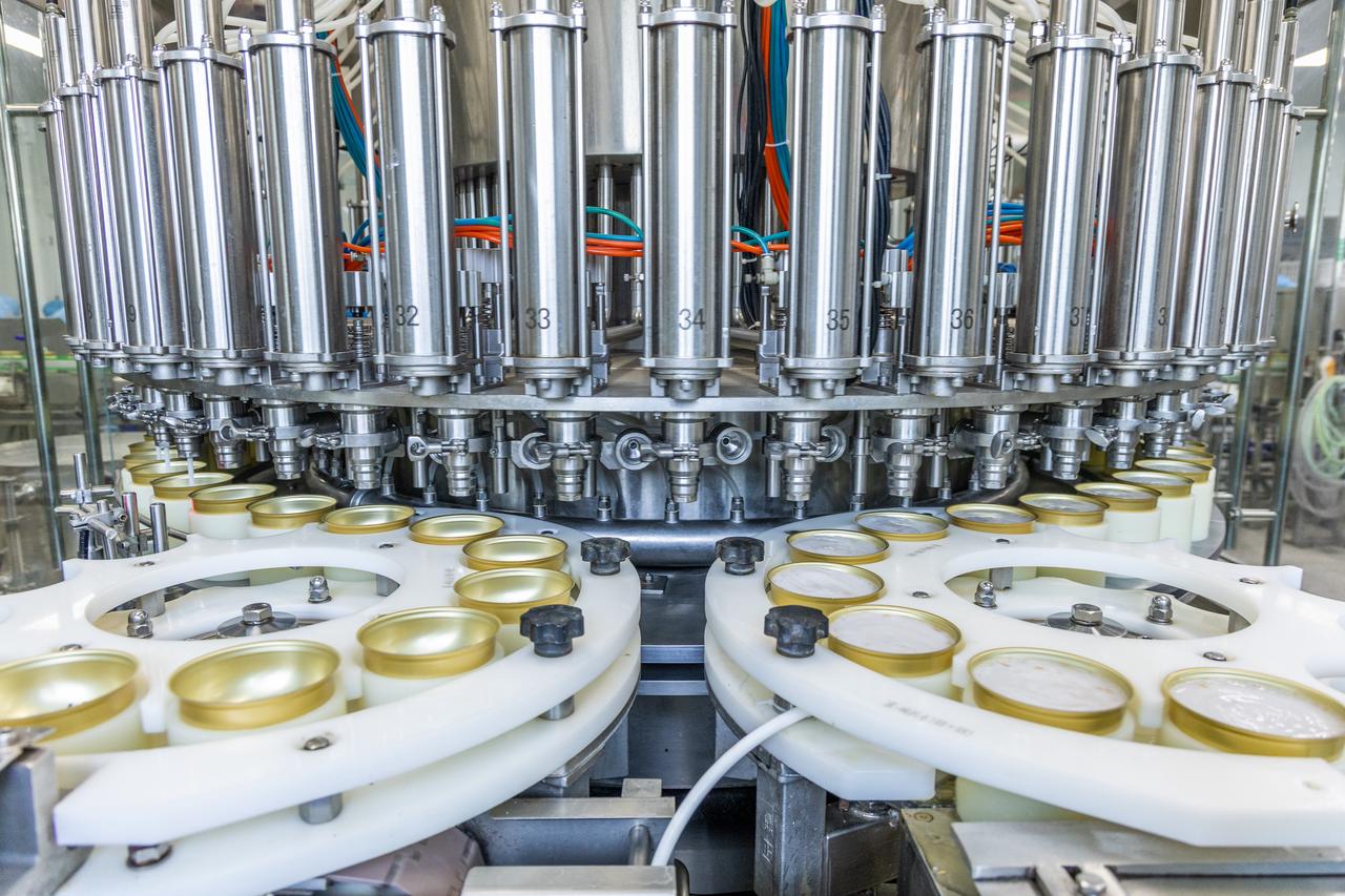 • Launched the industry’s first automated high-speed bowl production line.