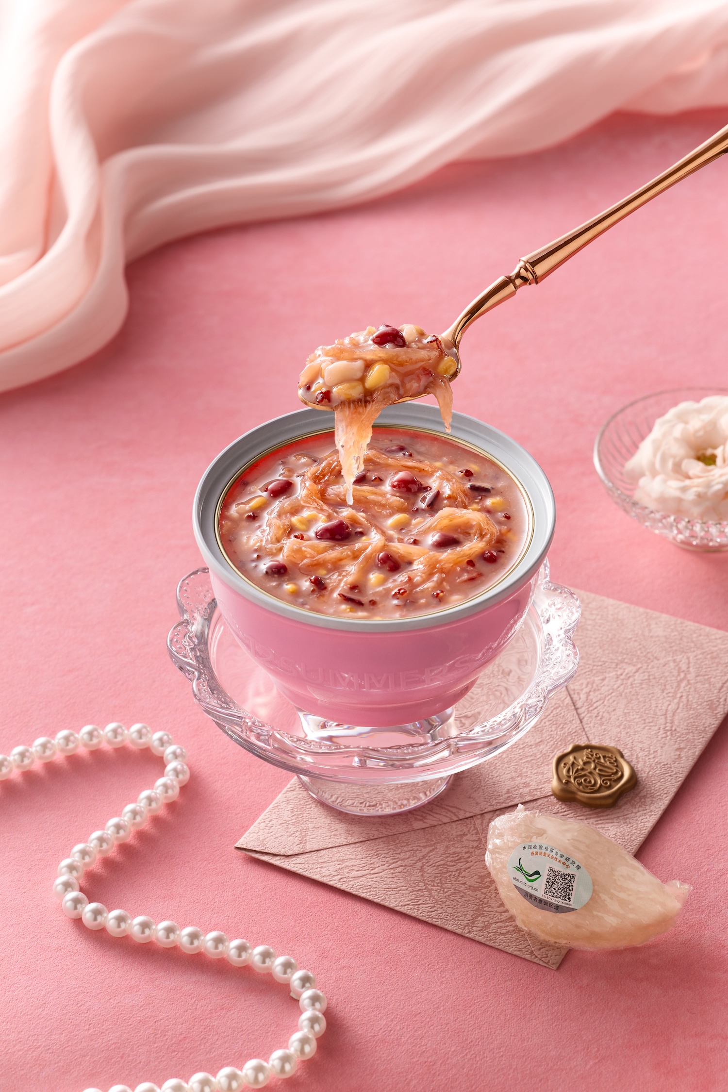 Bird's Nest Porridge with Rose Flavor