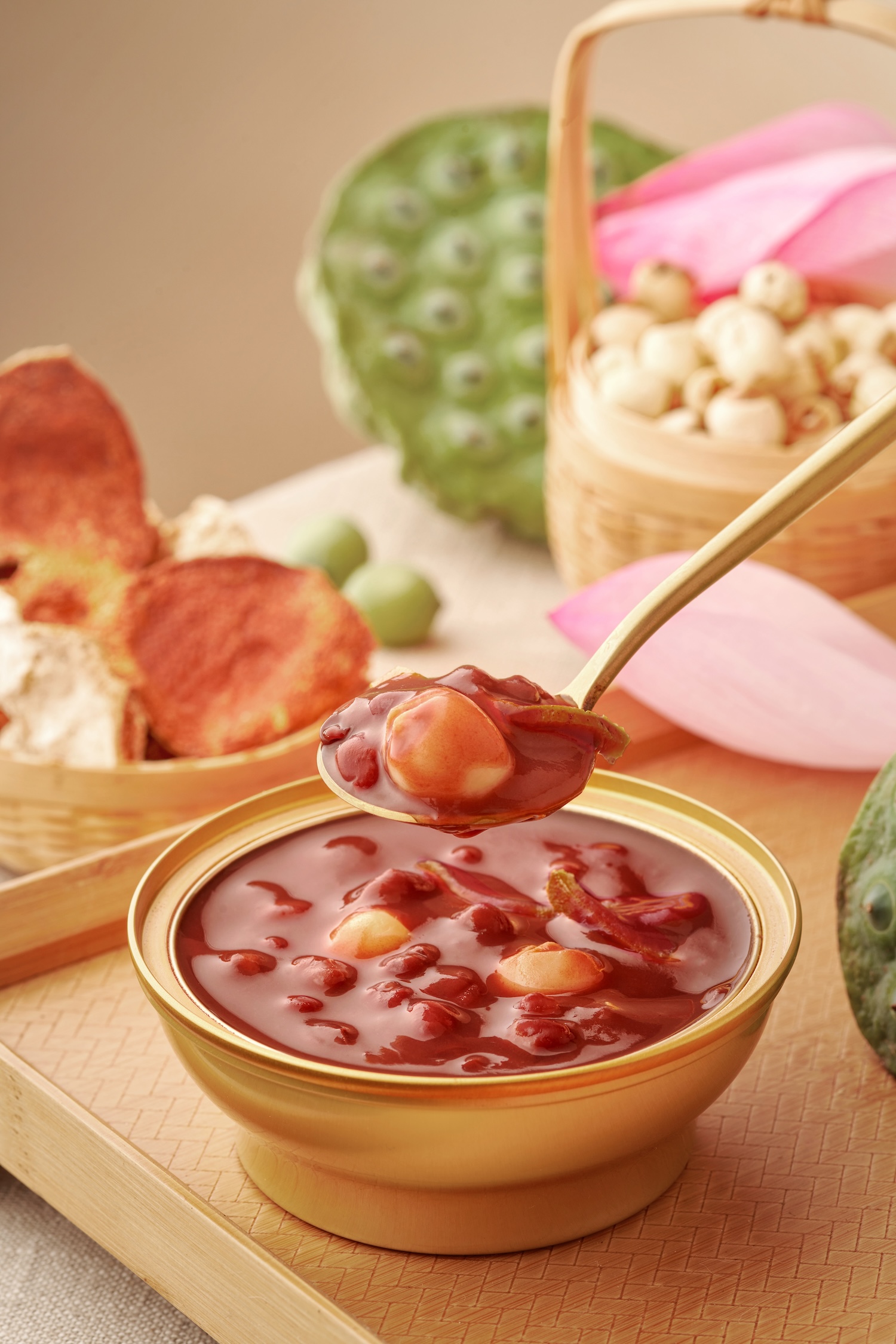 Red Bean Paste with Tangerine Peel and Lotus Seeds